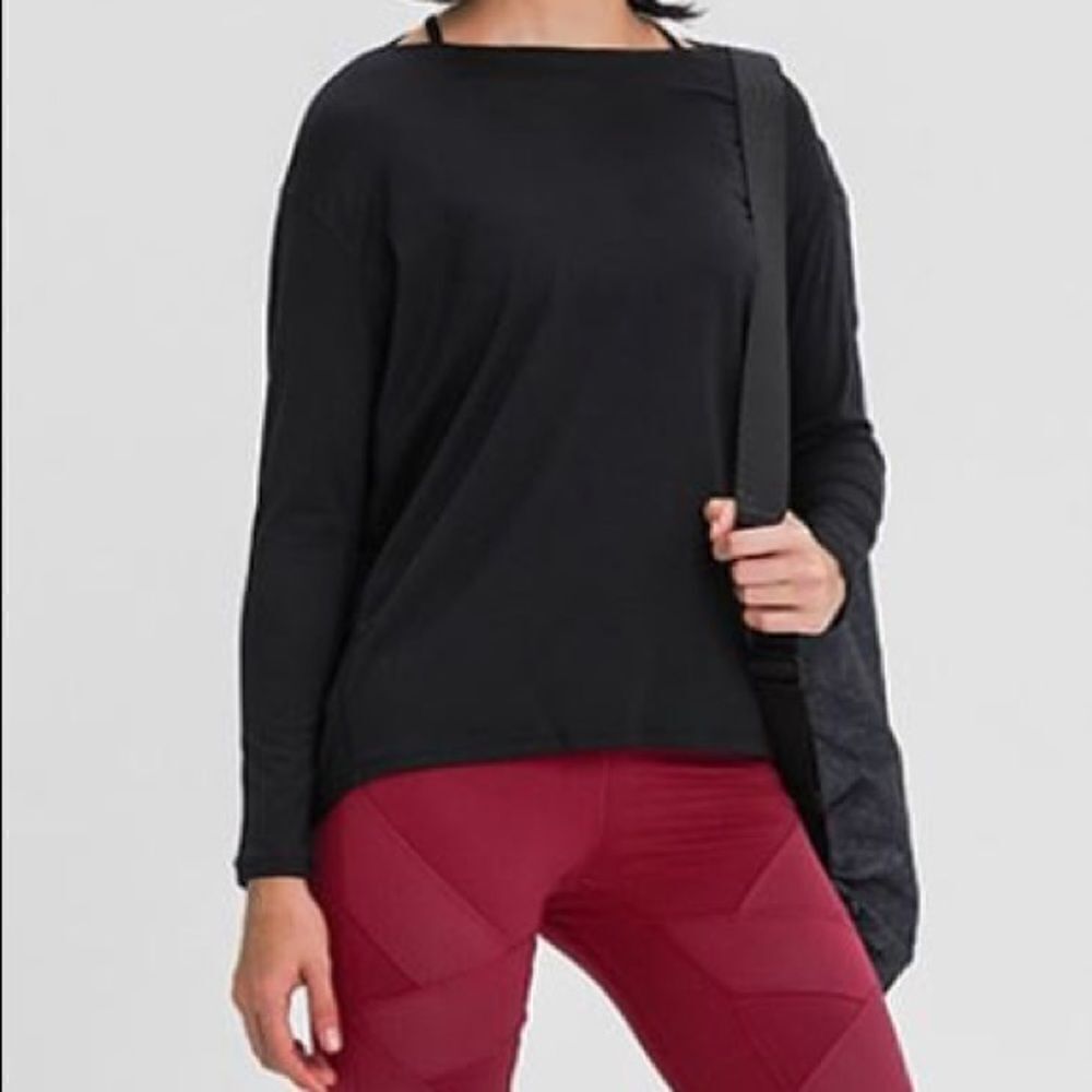 BOSSI Women’s Black Saturday Long Sleeve Top Size XS